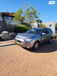 מיצובישי אאוטלנדר Instyle אוט' 5 מק' 2.0 (150 כ"ס) בנזין 2013 למכיר