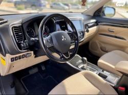מיצובישי אאוטלנדר Instyle אוט' 7 מק' 2.0 (150 כ"ס) בנזין 2018 למכיר