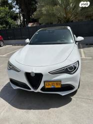 אלפא רומיאו סטלויו 4X2 Sprint אוט' 2.0 (200 כ''ס) בנזין 2023 למכירה 