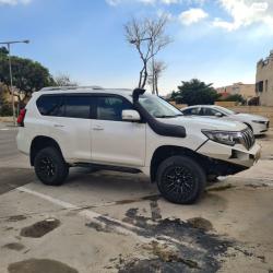 טויוטה לנד קרוזר ארוך 4X4 Luxury אוט' דיזל 7 מק' 2.8 (177 כ"ס) דיזל