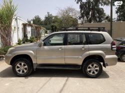 טויוטה לנד קרוזר ארוך 4X4 STD אוט' דיזל 8 מק' 3.0 (166 כ''ס) דיזל 2