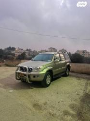 טויוטה לנד קרוזר ארוך 4X4 STD אוט' דיזל 8 מק' 3.0 (166 כ''ס) דיזל 2