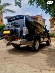 מיצובישי פג'רו ארוך 4X4 Dakar אוט' דיזל 7 מק' 3.2 (170 כ''ס) דיזל 200
