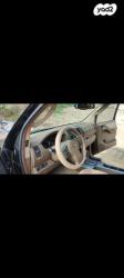 ניסאן פאת'פיינדר 4X4 LE אוט' דיזל 7 מק' 2.5 (171 כ''ס) דיזל 2007 למכ