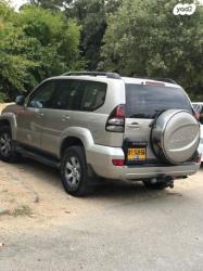 טויוטה לנד קרוזר ארוך 4X4 STD אוט' דיזל 8 מק' 3.0 (166 כ''ס) דיזל 2