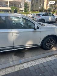 מיצובישי אאוטלנדר Instyle אוט' 7 מק' 2.0 (150 כ"ס) בנזין 2019 למכיר