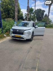 מיצובישי אאוטלנדר Instyle אוט' 7 מק' 2.5 (181 כ"ס) בנזין 2021 למכיר