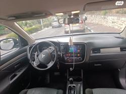 מיצובישי אאוטלנדר Instyle אוט' 7 מק' 2.0 (150 כ"ס) בנזין 2015 למכיר