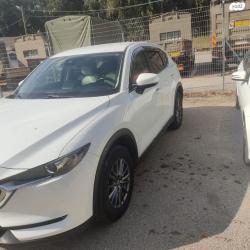 מאזדה CX-5 4X2 Executive אוט' 4 דל' 2.0 (165 כ"ס) בנזין 2019 למכירה בפתח 