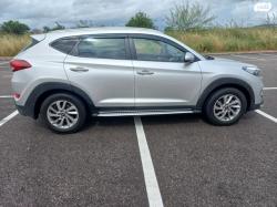 יונדאי טוסון Premium אוט' בנזין 2.0 (155 כ"ס) בנזין 2017 למכירה בח