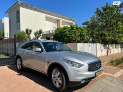 אינפיניטי QX70 / FX37 4X4 GT אוט' 3.7 (320 כ''ס) בנזין 2017 למכירה בקרי