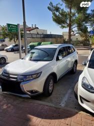 מיצובישי אאוטלנדר Intense אוט' 5 מק' 2.0 (150 כ"ס) בנזין 2016 למכיר