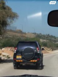 טויוטה לנד קרוזר קצר 4X4 Premium אוט' בנזין 4.0 (250 כ''ס) בנזין 200