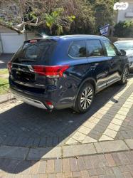 מיצובישי אאוטלנדר Instyle אוט' 7 מק' 2.0 (150 כ"ס) בנזין 2019 למכיר