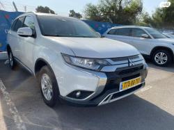 מיצובישי אאוטלנדר Intense אוט' 7 מק' 2.0 (150 כ"ס) בנזין 2019 למכיר