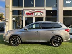 מיצובישי אאוטלנדר PHEV 4X4 Supreme הייבריד אוט' 5 מק' 2.0 (121 כ"ס) ה