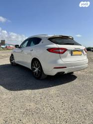 מזראטי לבנטה 4X4 Gransport אוט' 3.0 (350 כ''ס) בנזין 2017 למכירה בחיפ