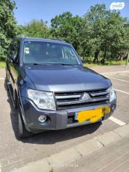 מיצובישי פג'רו ארוך 4X4 Dakar אוט' דיזל 7 מק' 3.2 (170 כ''ס) דיזל 200