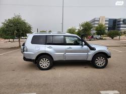 מיצובישי פג'רו ארוך 4X4 Limited אוט' דיזל 7 מק' 3.2 (170 כ''ס) דיזל 2