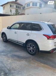 מיצובישי אאוטלנדר Intense אוט' 7 מק' 2.0 (150 כ"ס) בנזין 2017 למכיר