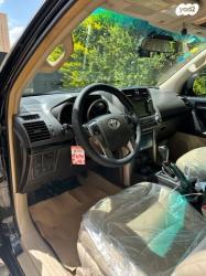 טויוטה לנד קרוזר ארוך 4X4 Luxury 60th אוט' דיזל 7 מק' 3.0 (190 כ''ס) ד