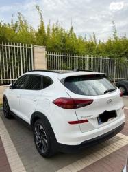 יונדאי טוסון Elite אוט' בנזין 2.0 (155 כ''ס) [2018-2020] בנזין 2019 למכ