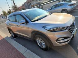 יונדאי טוסון Premium אוט' בנזין 2.0 (155 כ"ס) בנזין 2017 למכירה בנ