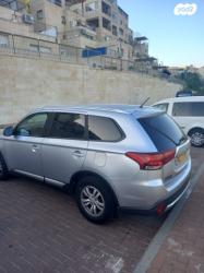 מיצובישי אאוטלנדר Instyle אוט' 7 מק' 2.0 (150 כ"ס) בנזין 2016 למכיר