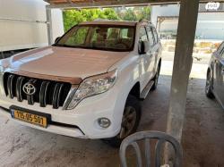 טויוטה לנד קרוזר ארוך 4X4 Luxury 5 אוט' דיזל 5 מק' 2.8 (177 כ"ס) דיז