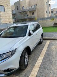 מיצובישי אאוטלנדר Instyle אוט' 7 מק' 2.0 (150 כ"ס) בנזין 2016 למכיר