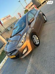 יונדאי i30 Inspire אוט' 1.6 (135 כ"ס) בנזין 2014 למכירה בבאר שבע