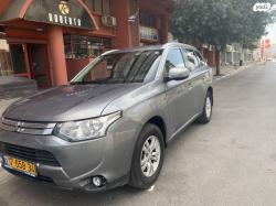 מיצובישי אאוטלנדר Instyle אוט' 5 מק' 2.0 (150 כ"ס) בנזין 2015 למכיר