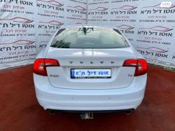 וולוו S60 T4 Kinetic אוט' 2.0 (190 כ''ס) בנזין 2018 למכירה בתל אביב יפ