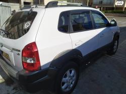 יונדאי טוסון 4X4 GLS LTH אוט' בנזין 2.7 (175 כ''ס) בנזין 2006 למכירה