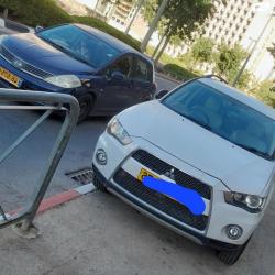 מיצובישי אאוטלנדר Instyle אוט' 5 מק' 2.0 (147 כ"ס) בנזין 2012 למכיר