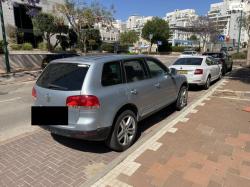 פולקסווגן טוארג 4X4 Luxury V6 אוט' 3.2 (220 כ''ס) בנזין 2005 למכירה ב