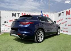 אלפא רומיאו סטלויו 4X4 First Edition אוט' 2.0 (280 כ''ס) בנזין 2018 למכ