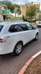 מיצובישי אאוטלנדר Instyle אוט' 5 מק' 2.0 (150 כ"ס) בנזין 2014 למכיר