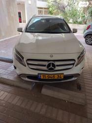 מרצדס GLA GLA200 Urban אוט' 1.6 (156 כ''ס) [2014-2017] בנזין 2015 למכירה בתל