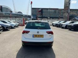 פולקסווגן טיגואן 4X4 Comfortline אוט' 2.0 (180 כ"ס) בנזין 2018 למכירה