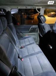 מיצובישי פג'רו ארוך 4X4 GLS אוט' דיזל 7 מק' 3.2 (160 כ''ס) דיזל 2002 
