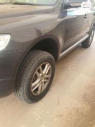 פולקסווגן טוארג 4X4 Comfortline V6 אוט' 3.6 (280 כ''ס) בנזין 2008 למכיר