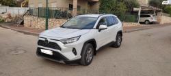 טויוטה RAV4 ארוך 4X4 Experience אוט' 2.0 (175 כ''ס) בנזין 2023 למכירה בח
