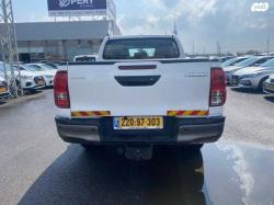 טויוטה היילקס 4X4 4X4 Active דאבל קבינה אוט' דיזל 2.4 (150 כ"ס) דיז