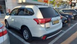 מיצובישי אאוטלנדר Instyle אוט' 5 מק' 2.0 (150 כ"ס) בנזין 2015 למכיר