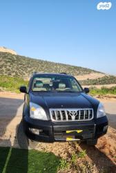 טויוטה לנד קרוזר ארוך 4X4 STD אוט' דיזל 8 מק' 3.0 (166 כ''ס) דיזל 2