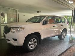 טויוטה לנד קרוזר ארוך 4X4 TS אוט' דיזל 7 מק' 2.8 (177 כ''ס) דיזל 20
