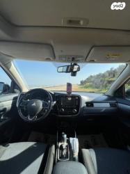 מיצובישי אאוטלנדר Instyle אוט' 7 מק' 2.0 (150 כ"ס) בנזין 2017 למכיר