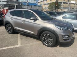 יונדאי טוסון Panoramic אוט' בנזין 2.0 (155 כ"ס) בנזין 2019 למכירה ב