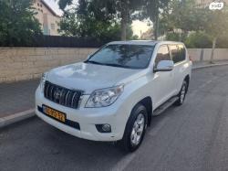 טויוטה לנד קרוזר ארוך 4X4 Luxury 60th אוט' דיזל 7 מק' 3.0 (190 כ''ס) ד